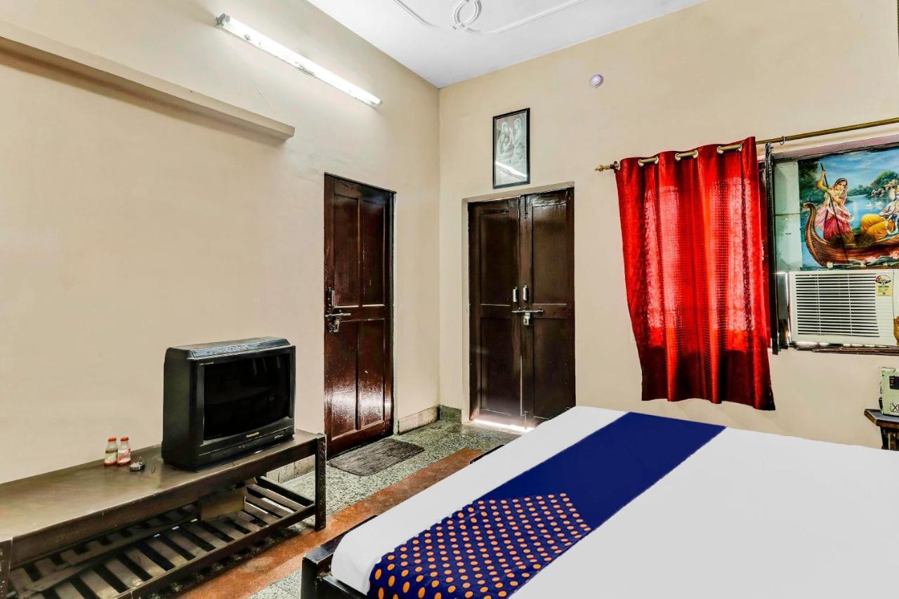 Spot On 81122 Saket Honest Hotel Ayodhya 외부 사진