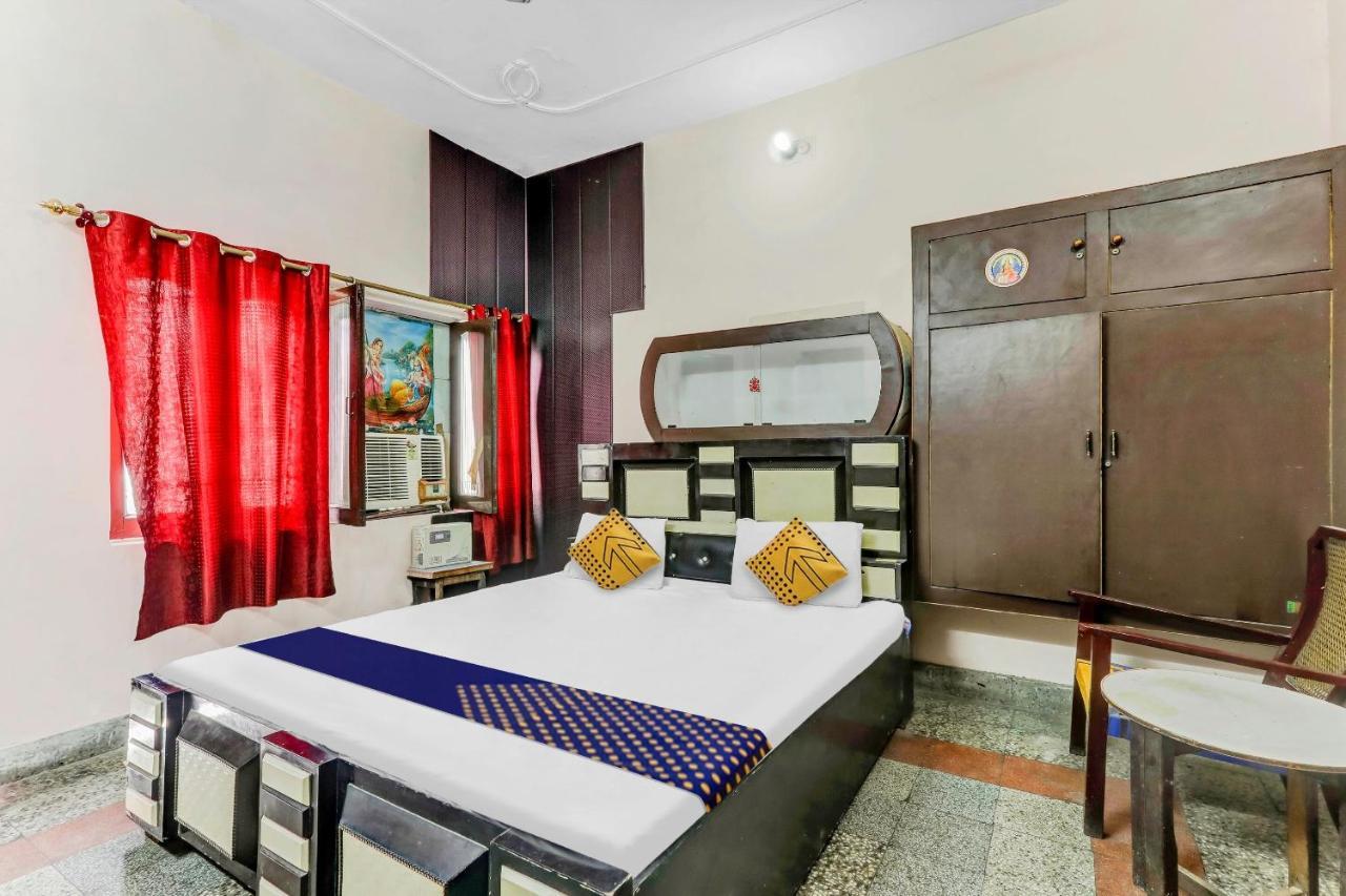 Spot On 81122 Saket Honest Hotel Ayodhya 외부 사진